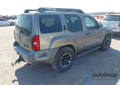 2006 Nissan Xterra Off Road z USA, uszkodzony, nr VIN 5N1AN08UX6C552105